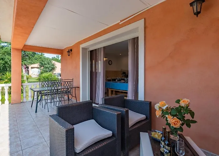 Gelormini-1 By Interhome Villa *